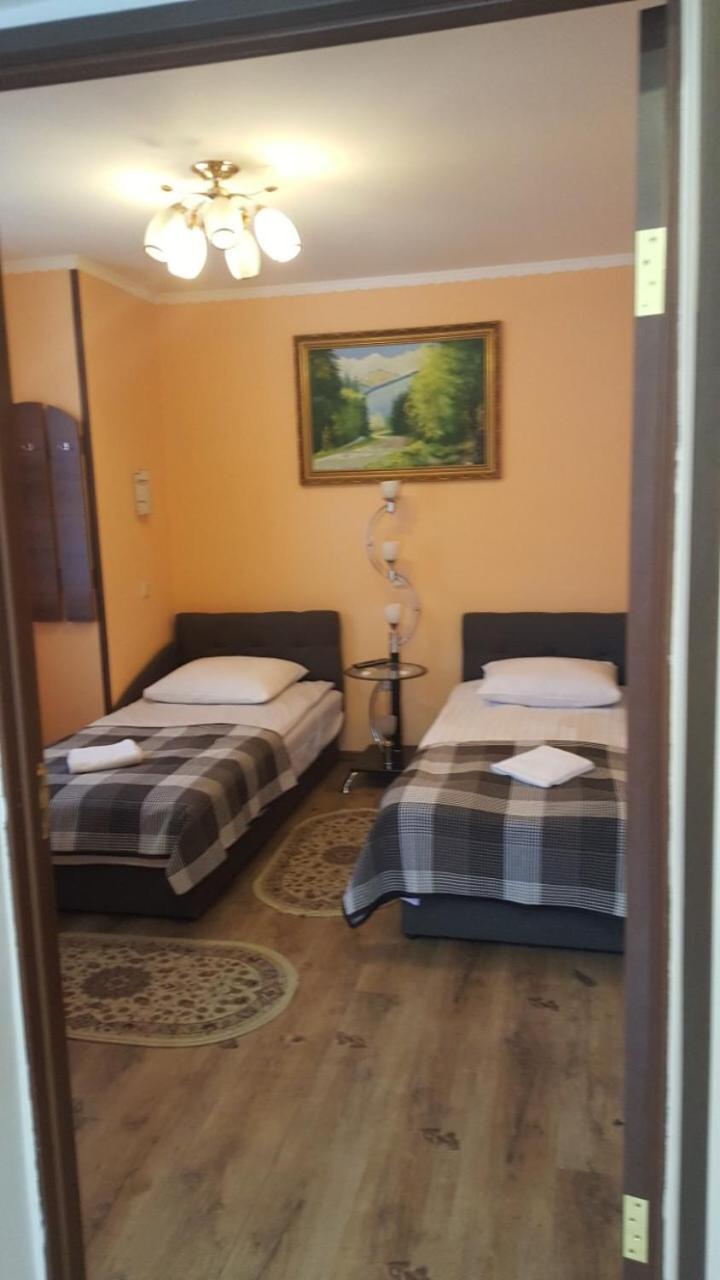 Zatishok Guest House Rachiv Buitenkant foto